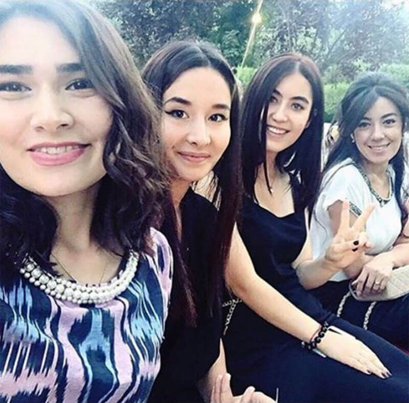 Девушки Таджикистана