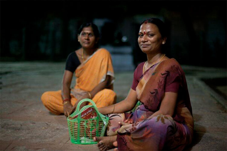Donne di Chennai pronte per chattare